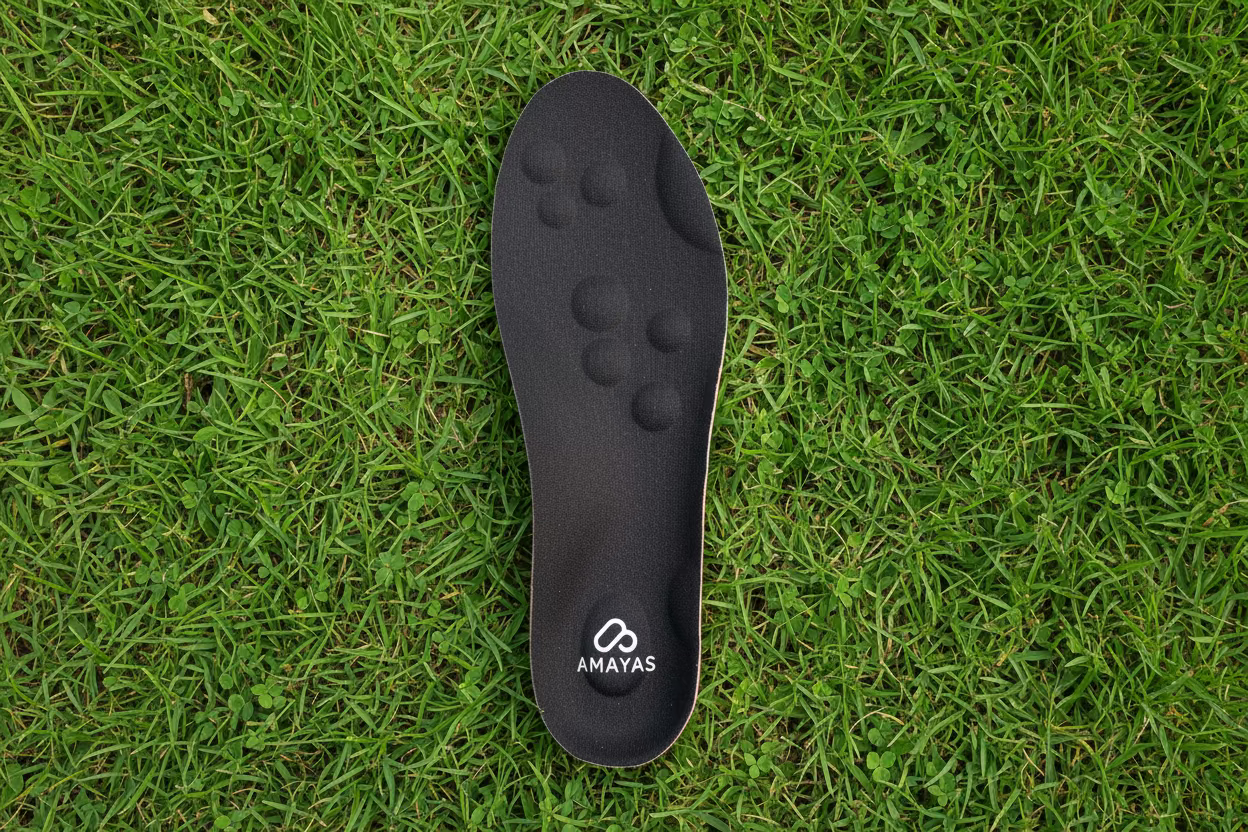 AMAYAS proprietary insole with arch support and cushioning